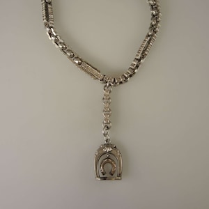 Fancy PEAKY BLINDERS Style chaîne de montres de poche argentées & Horse fob c1890