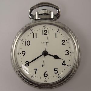 16 size 22 Jewel Elgin BW Raymond HS3 deck watch c1943