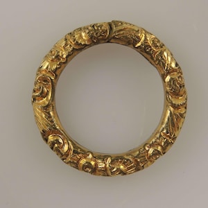 Georgian carved split ring c1810