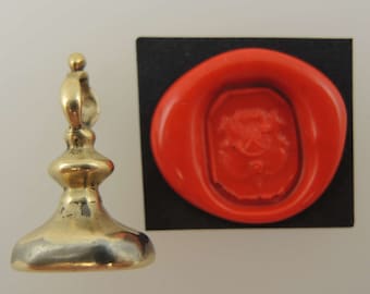 Early Georgian gold seal with intaglio c1790