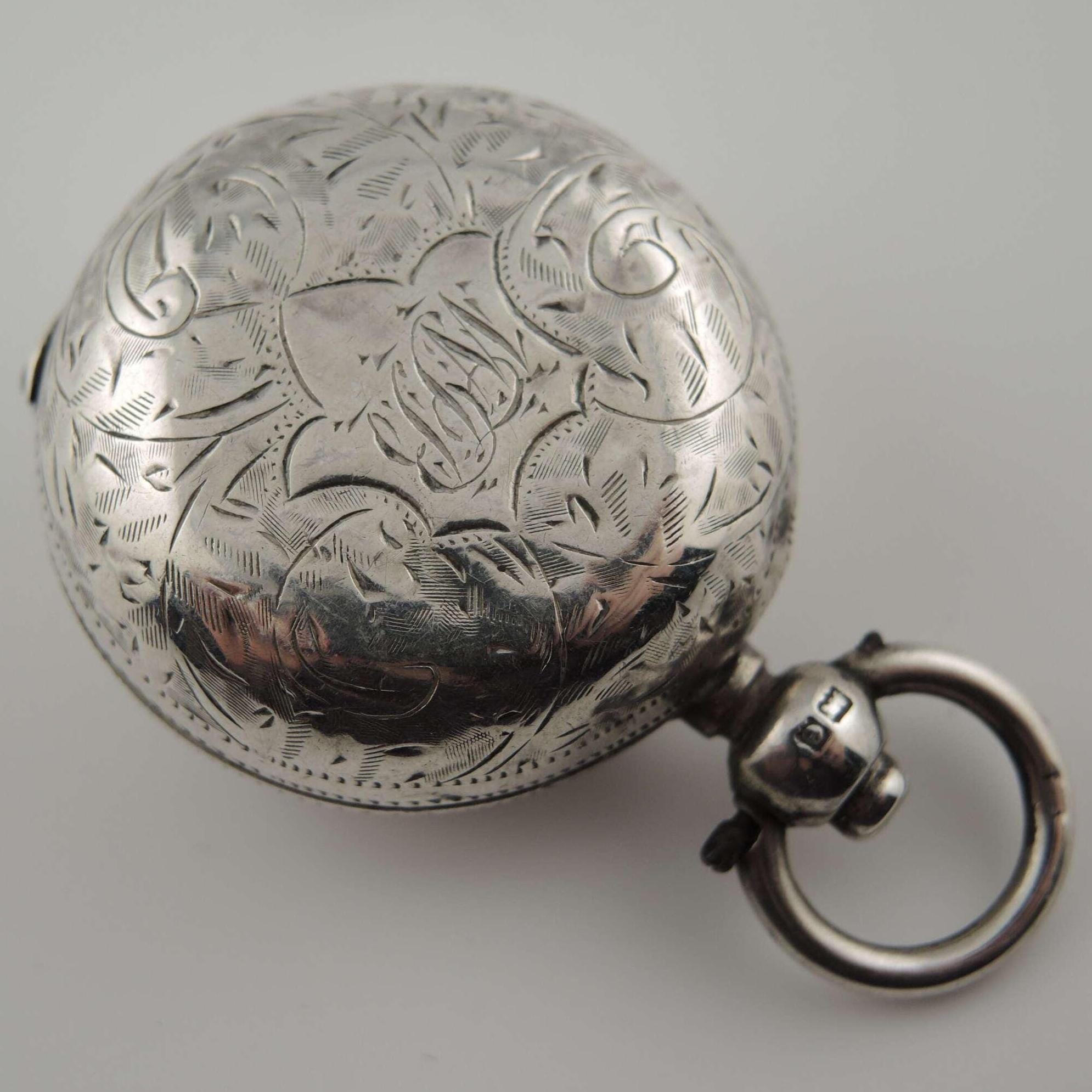 アンティーク雑貨 Antique 1901 Silver Sovereign Case 1901】Victorian Sovereign Case | VINTAGE,ALL | MATILDE