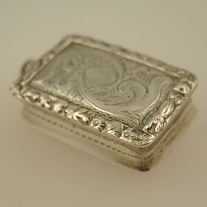 English silver Nathaniel Mills vinaigrette. Birmingham 1840 image 3