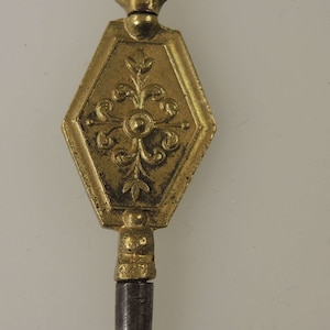 Français clé de montre de poche dorée c1800