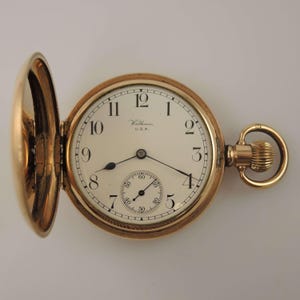 Vintage English gold plated Waltham full hunter pocket watch c1924