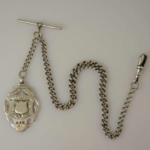 chaîne de montre de poche anglaise vintage en argent avec porte-clés. 26 g. 1912