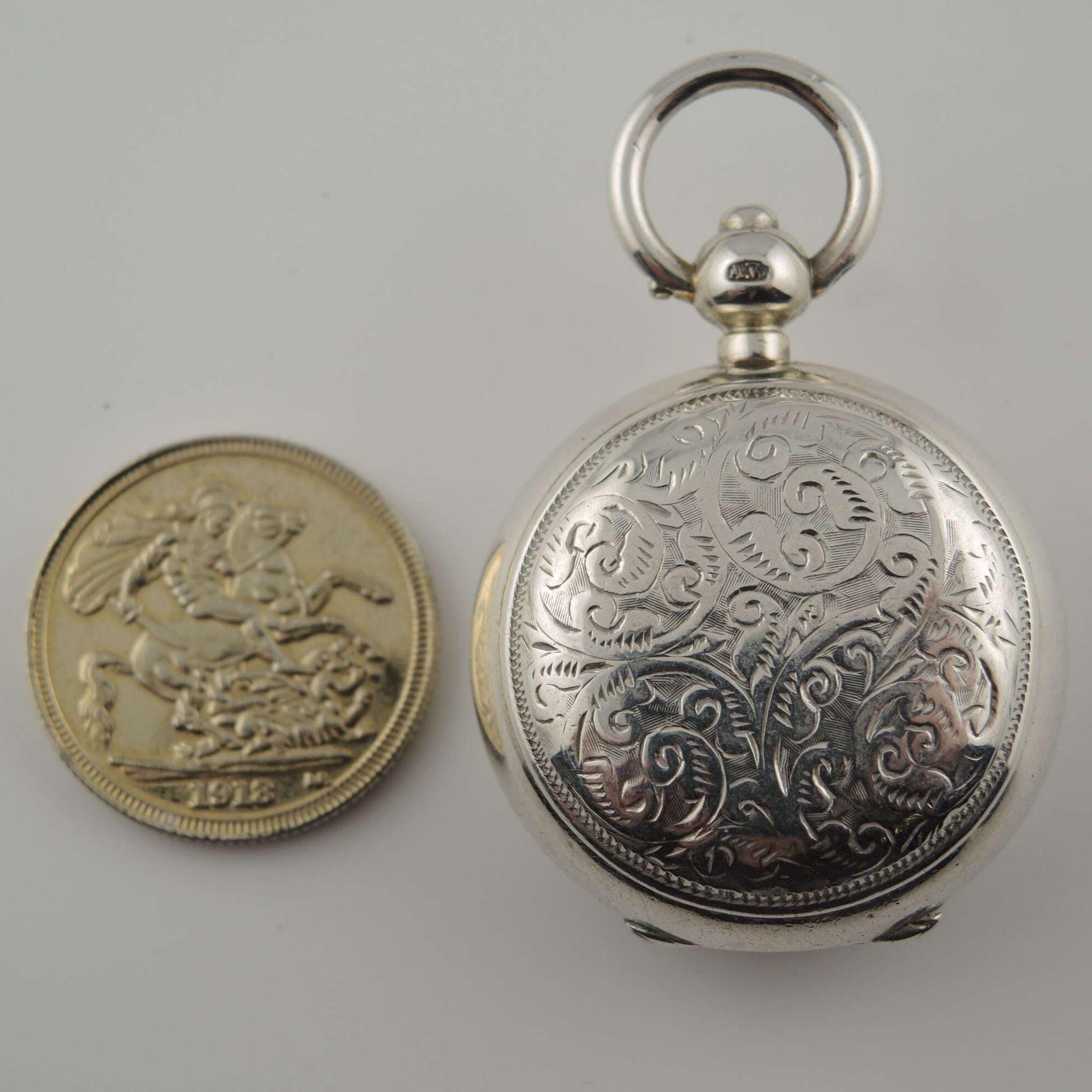 Victorian English Silver Sovereign Case. With Horse Shoe Holder