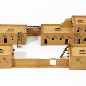 mdf KLEINE WOESTIJNSTAD Schaal 20 mm - 4 gebouwen Set