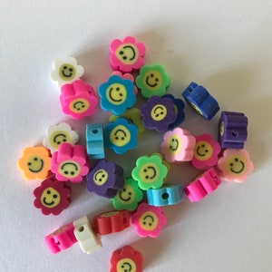 30 x Flower Smiley Face Beads 10mm Mixed Colours