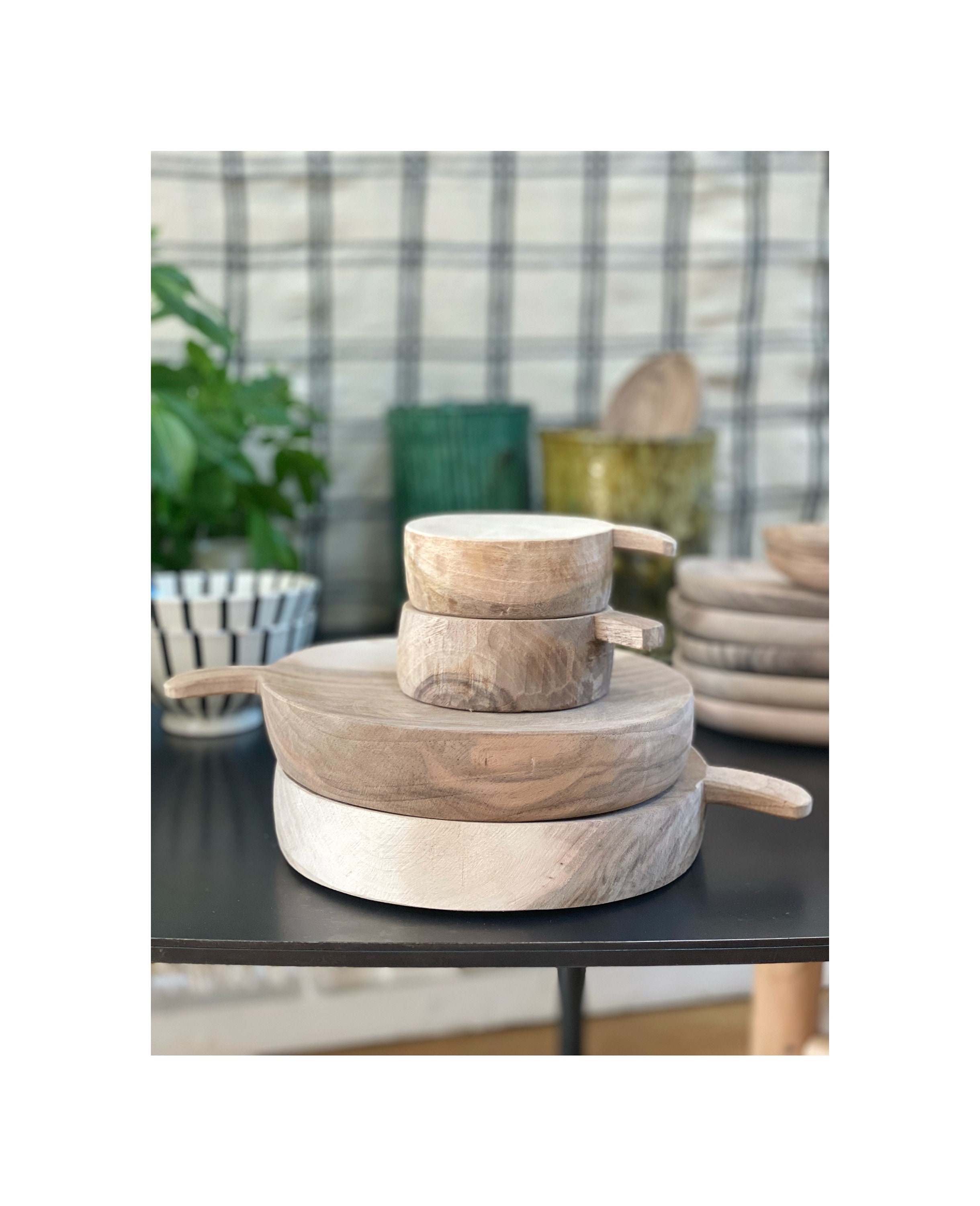 Planches, Plats, Plateaux Bois de Noyer Fait Main