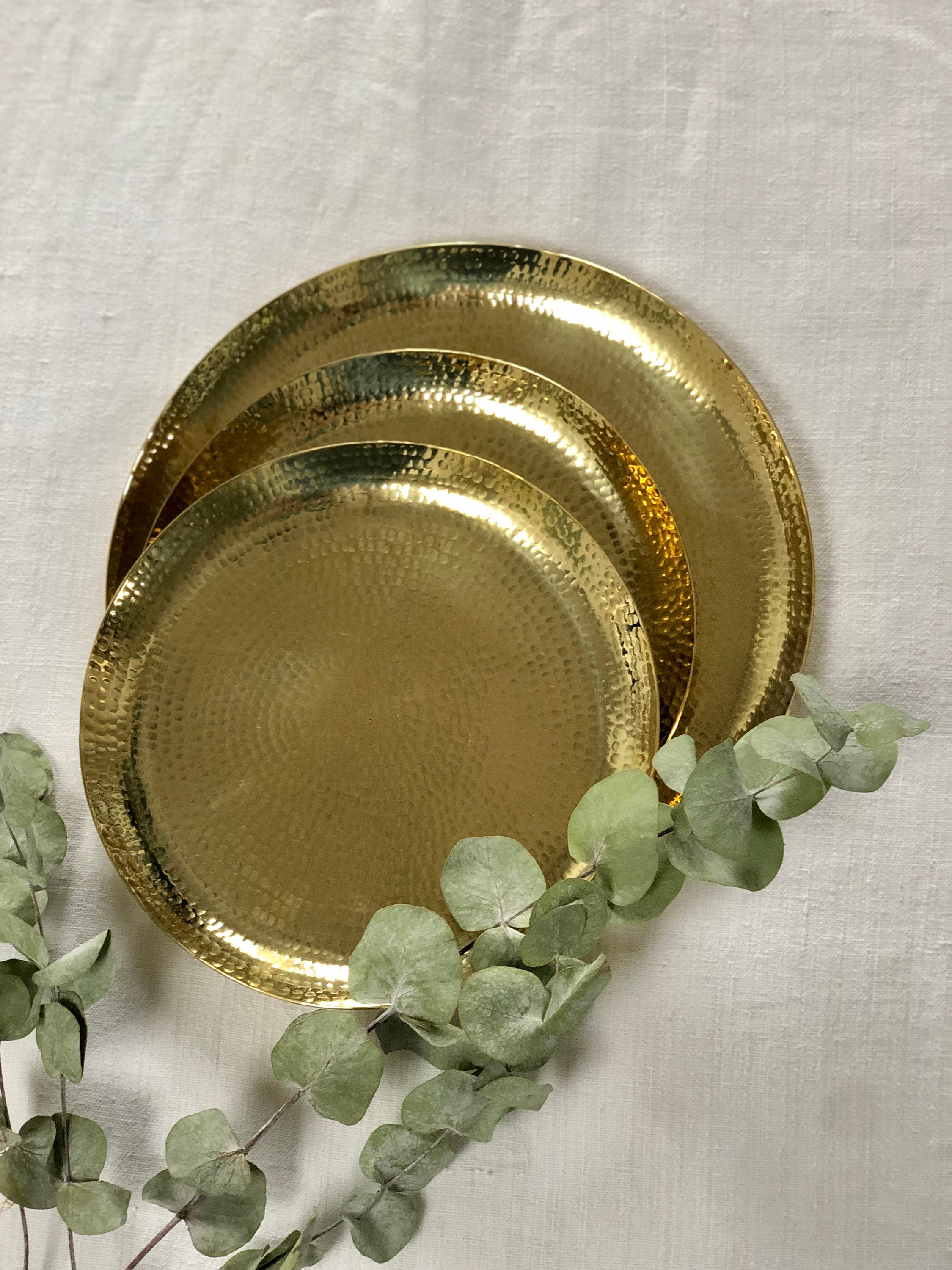 Plateau Martelé en Laiton Fabrication Artisanale Fait Main Maroc