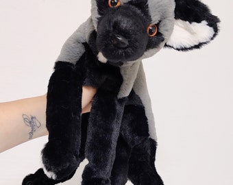 Op bestelling gemaakt! Babygewogen en slap SILVER vospluche gemaakt van extra zacht imitatiebont!