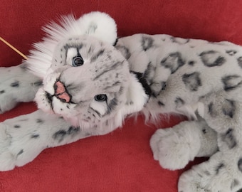 受注生産品！在庫なし！重みのある、柔らかいユキヒョウのぬいぐるみ