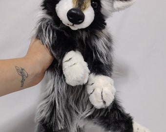 Hecho por encargo (¡NO en stock!). Peluche de mapache con peso y flexible / Mapache realista / Color gris y blanco.