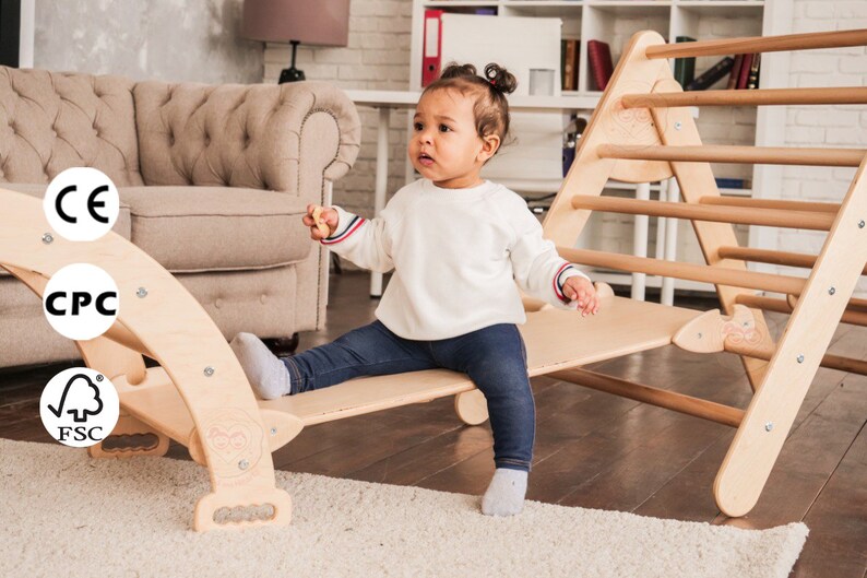 Montessori Möbel Set von drei Artikel Baby Gym WoodandHeart Kleinkind Möbel Baby Gym Kleinkind Möbel Klettermöbel Eco Spielzeug Bild 1