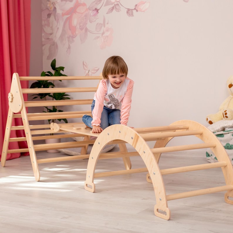 Montessori Wood Climbing Set, Toddler Furniture, Arch, Triangle, Slide, Indoor Play Gym bild 1