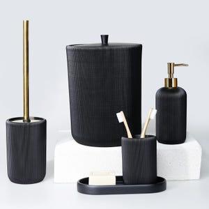 Lydia Collection 5 Piece Resin Bathroom Accessories Set in Black Color