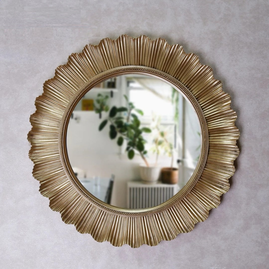 Flashy Wall Mounted Resin Frame Mirrors in Gold and Silver Colors