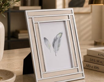 Geometric Mirrored Silver Picture Frame, Decorative Tabletop Photo Frame (5x7, 6x8)