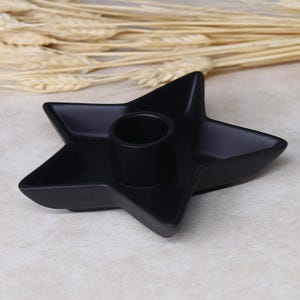 Handmade Black Resin Star Tealight Candle Holder: Elegant Home Decor