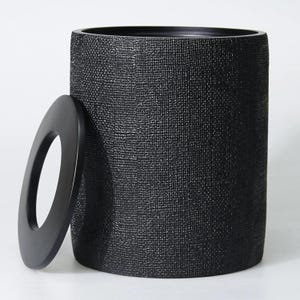 Resin Trash Can: Modern Bathroom, Kitchen Waste Bin
