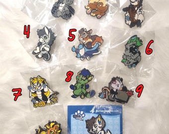 Fursona-Pins der frühen Edition, Anstecknadeln aus Hartemaille mit Fellmotiven! (Pins mit 1 Nadelstift)
