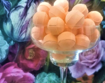 Bucks Fizz Summer Cocktails Mini Bath Marbles Fizzers Set Bombs Blasters Chill Pills Fragrance Gift Party Wedding Favours Bathtime Christmas
