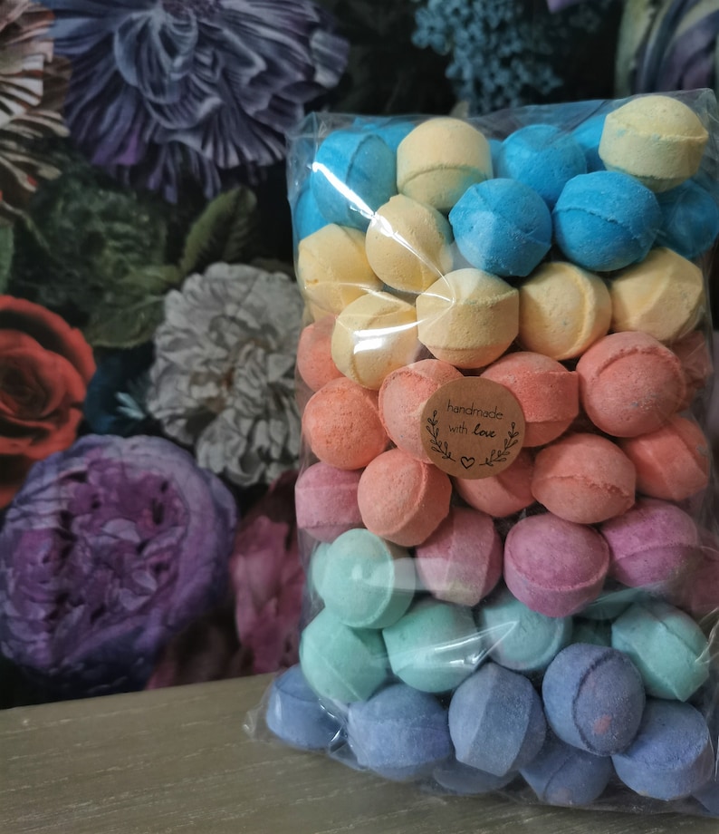 200 Assorted Mixed Assortment Mini Bath Marbles Fizzers Set Bombs Fragrance Gift Party Wedding Favours Fruity Fresh Kids Care 2 Large Bags image 3