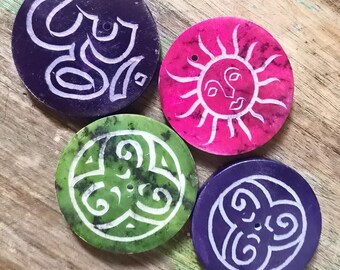Fair Trade Handcarved Painted Round Soapstone Incense Sticks Cones Burner Holder Dish Tray Stand Yoga Meditation Gift