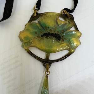 Rare Art Nouveau Carved Horn Pendant: Georges Pierre GIP, Poppy & Turquoise, c1900