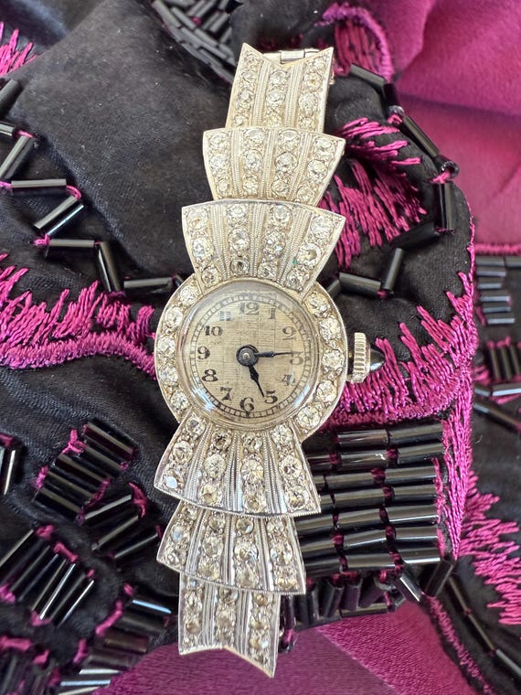 Art Deco Platinum Diamond Cocktail Watch Hand Wind 1930s Swiss Made 17 Jewel Movement