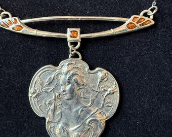 ゴージャスなアールヌーボースタイルのスターリングシルバーとブルー