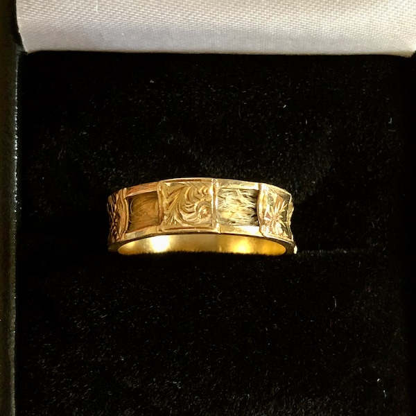 Antique Mourning Memorial 18ct Gold Ring 6 Square Hair Panels interspersed with 6 Foliate Engraved Panels Chester 1915 Hallmark