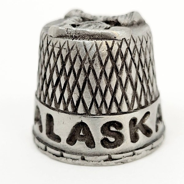 Vintage Zinn Fingerhut Alaska Blockhütte Nordsterne Guilloche Muster