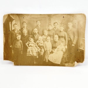 Gabinete antiguo Tarjeta Foto de grupo Familia Hombres Mujeres Niños Niños Niñas Bebés