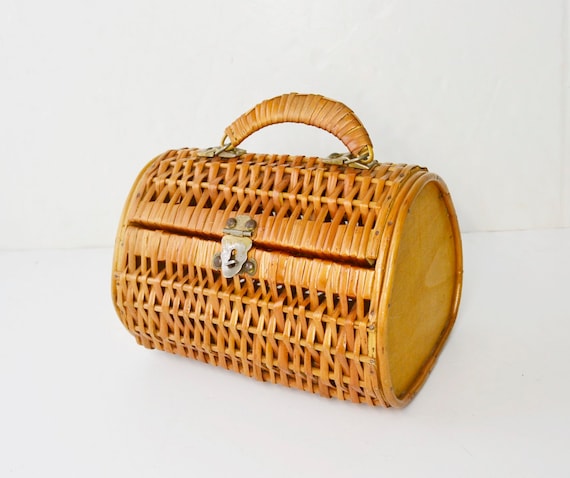 Wicker bag, vintage bag, handbag, retro bag, straw