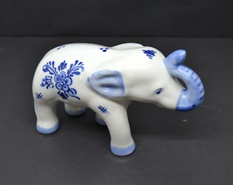 handpainted, delfts blauw 506,vintage porcelain elephant,elephant decor,elephant decor statue,elephant gift,elephant ornament
