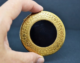 Vintage Compact Collectible, Compact Collectible, Small Mirror, Round Mirror, Lady's Mirror, Vintage Gift, Gold Mirror