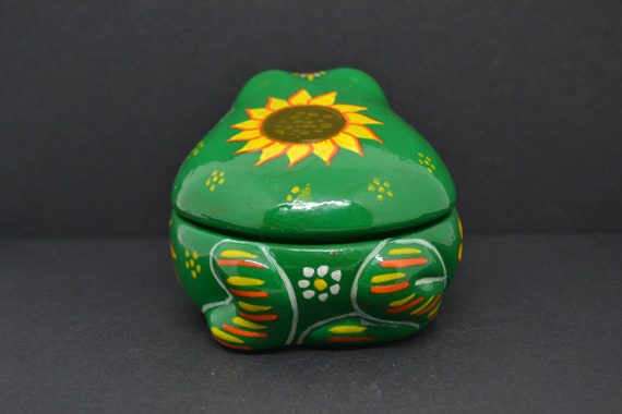 ceramic frog, frog jewelry box, clay frog, green … - image 4