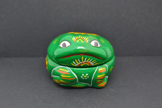 ceramic frog, frog jewelry box, clay frog, green … - image 3