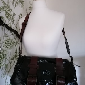 Legal Treasure designer leather handbag.Made in Italy.