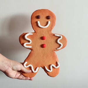 Handmade New Pair of Giant Gingerbread Man Woman Christmas Sculpture Fake Food candy Home Decor Art Prop Cosplay Unusual Weird Gifts image 5
