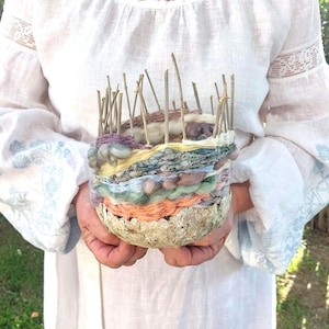 Vaso fatto a mano in cartapesta e lana, stile rustico