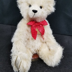 Addison - Mohair Teddybär aus Mary Meyer Mohair Kollektion - signiert von Steven Meyer