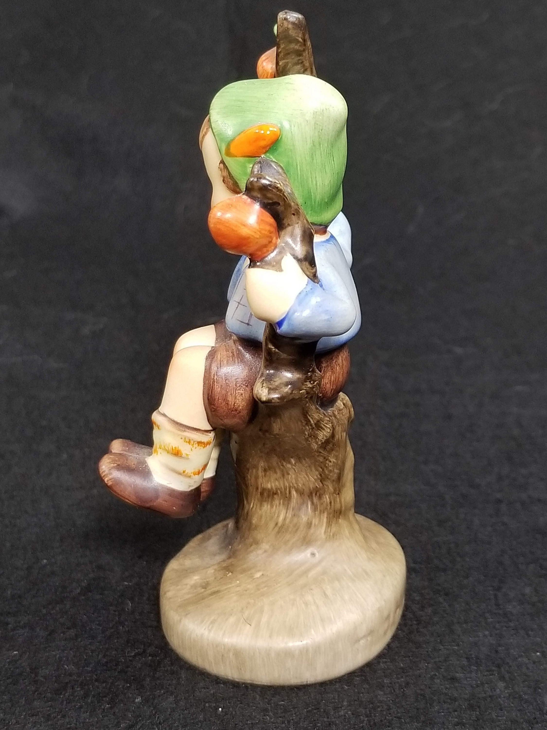 Vintage Hummel Figurine 