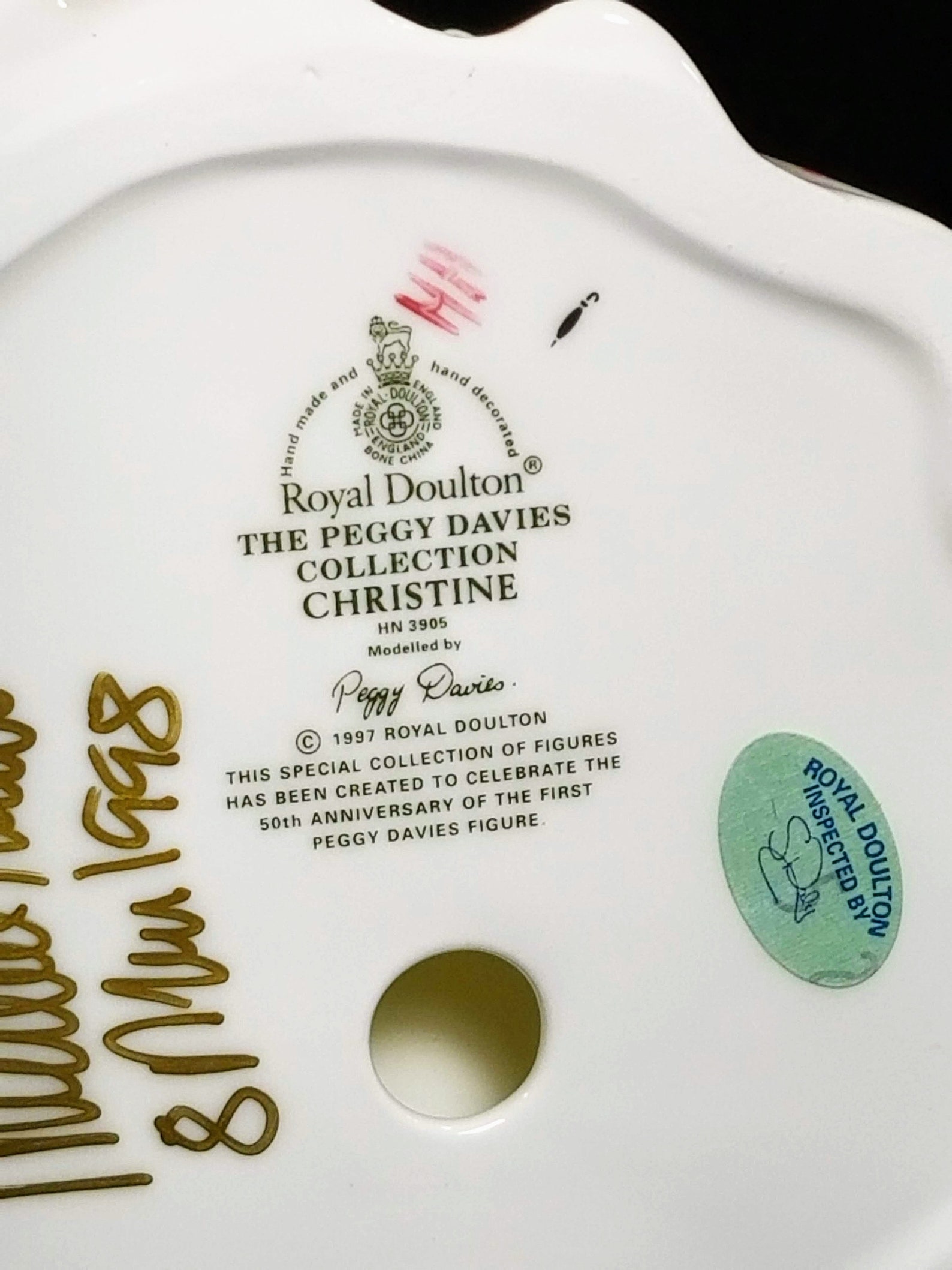 ROYAL DOULTON Signed Special Edition Figurine the Peggy Davies