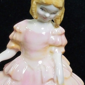 ROYAL DOULTON Figurine - &quot;Rose&quot; Model HN 1368