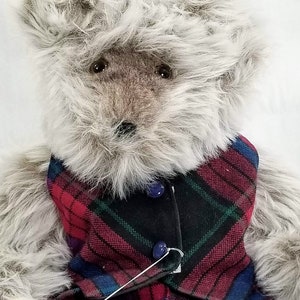 Maggie M. Honeybunch Teddy Bear - Hand Made by Honeybunch Bears