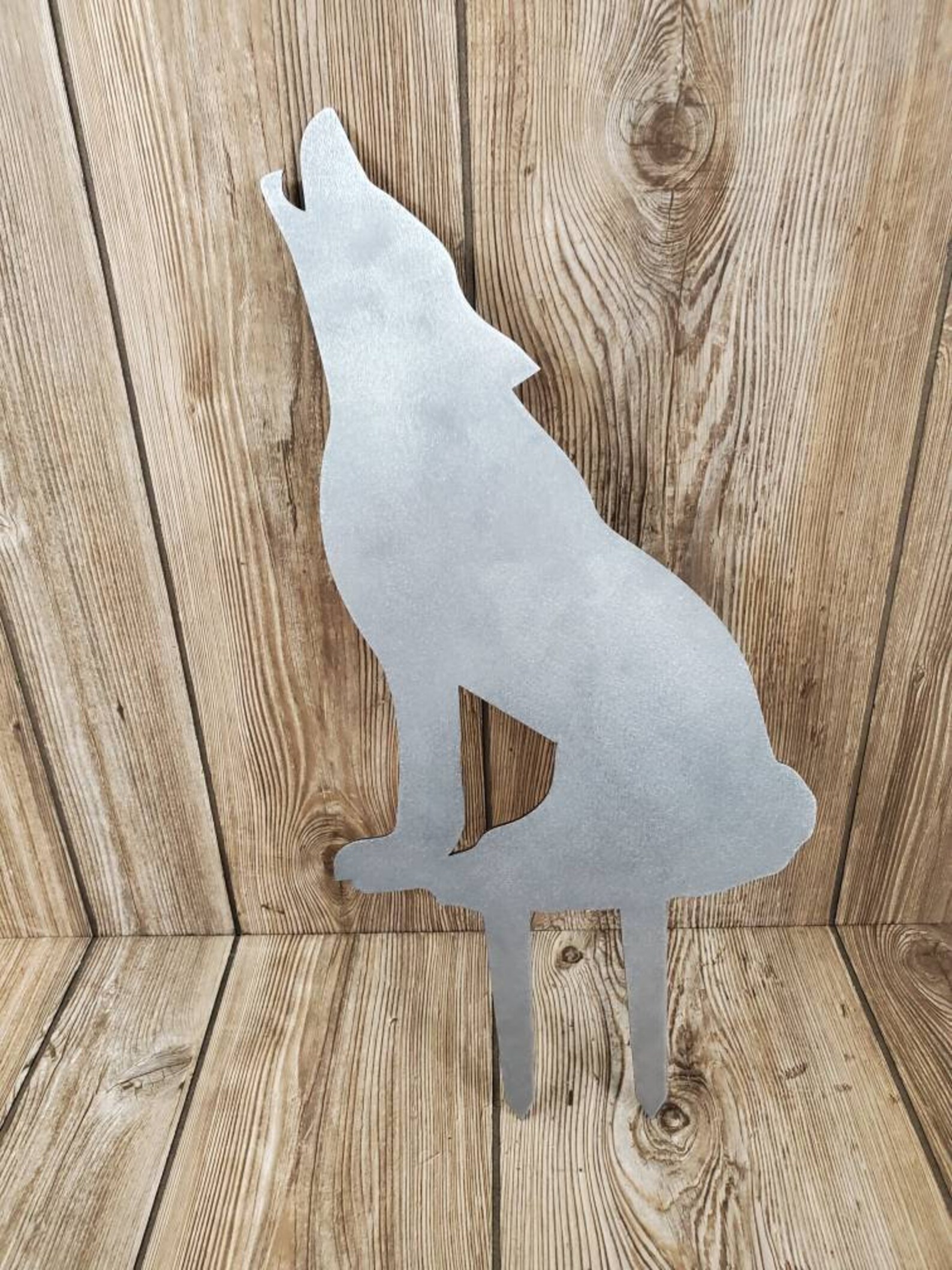 Howling Wolf Yard Stake Etsy