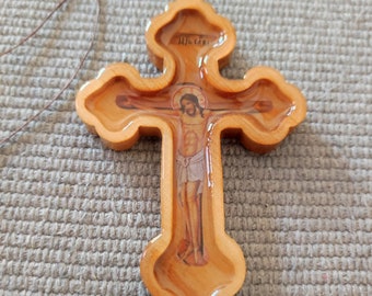Hölzernes Holzkreuz mit Jesus Christus Bild - Autoanhänger