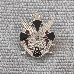 Serbian cap metal badge (Chetnik badge) the famous Dinaric division and its emblem- silver version